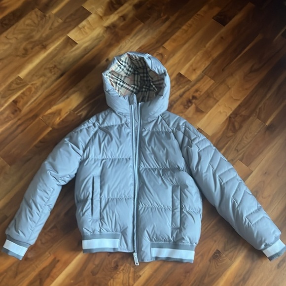 Burberry Landry padded jacket with down filling and hood, NEW - Picture 16 of 17